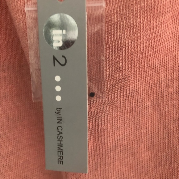 NWT linen light weight shawl or poncho . - Picture 8 of 9